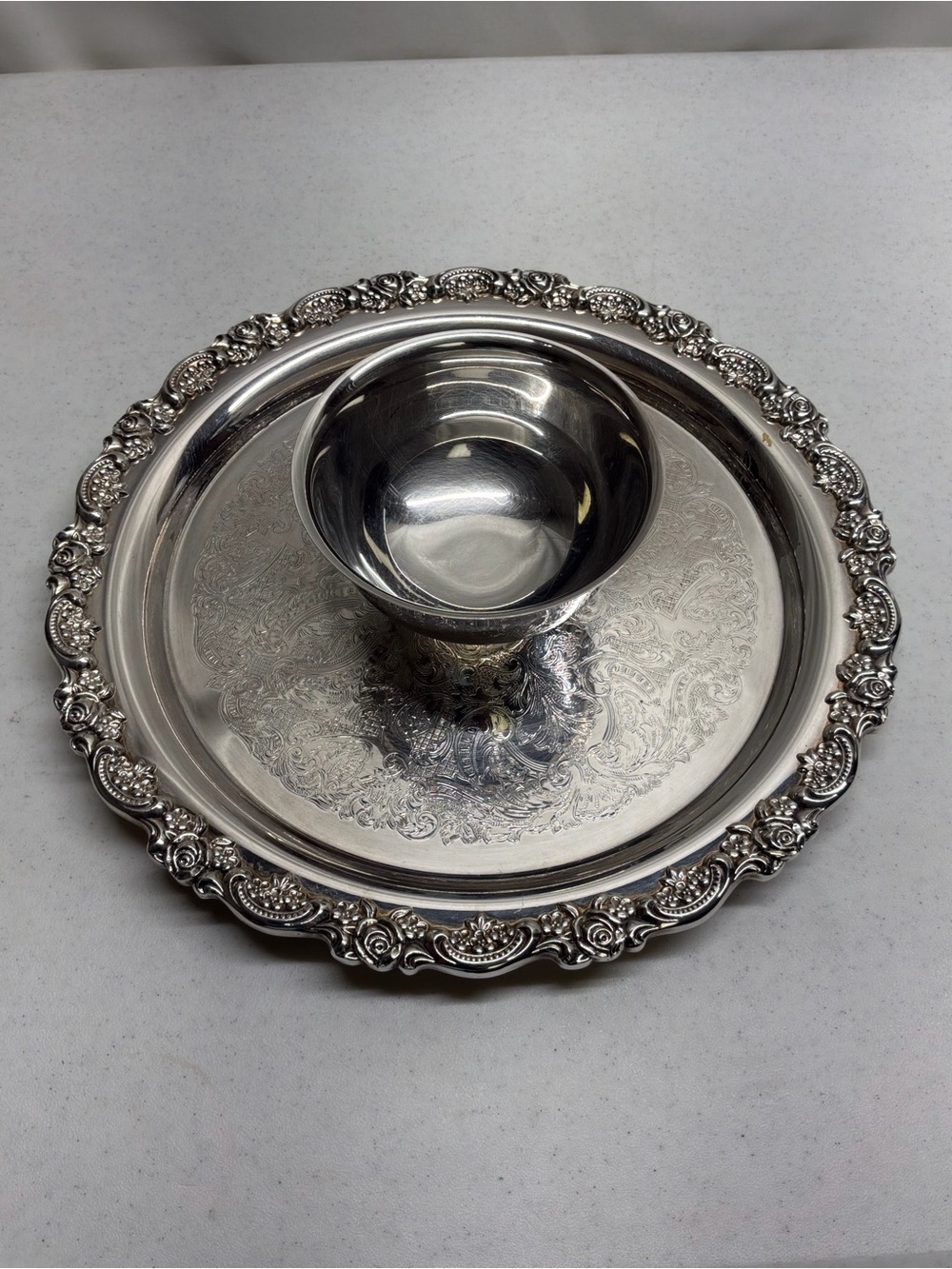 Wm. A Rogers Oneida Silversmiths Chip And Dip Serving Tray Platter VINTAGE